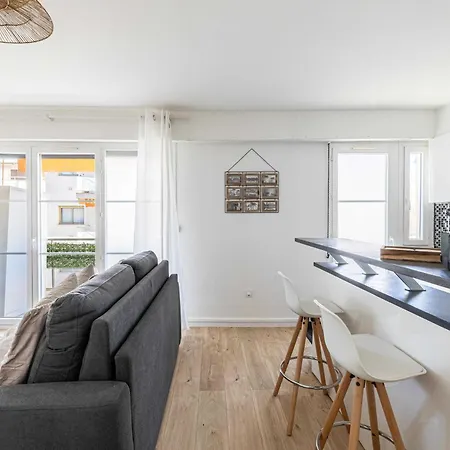 Charming A C 1br 4p - Daire